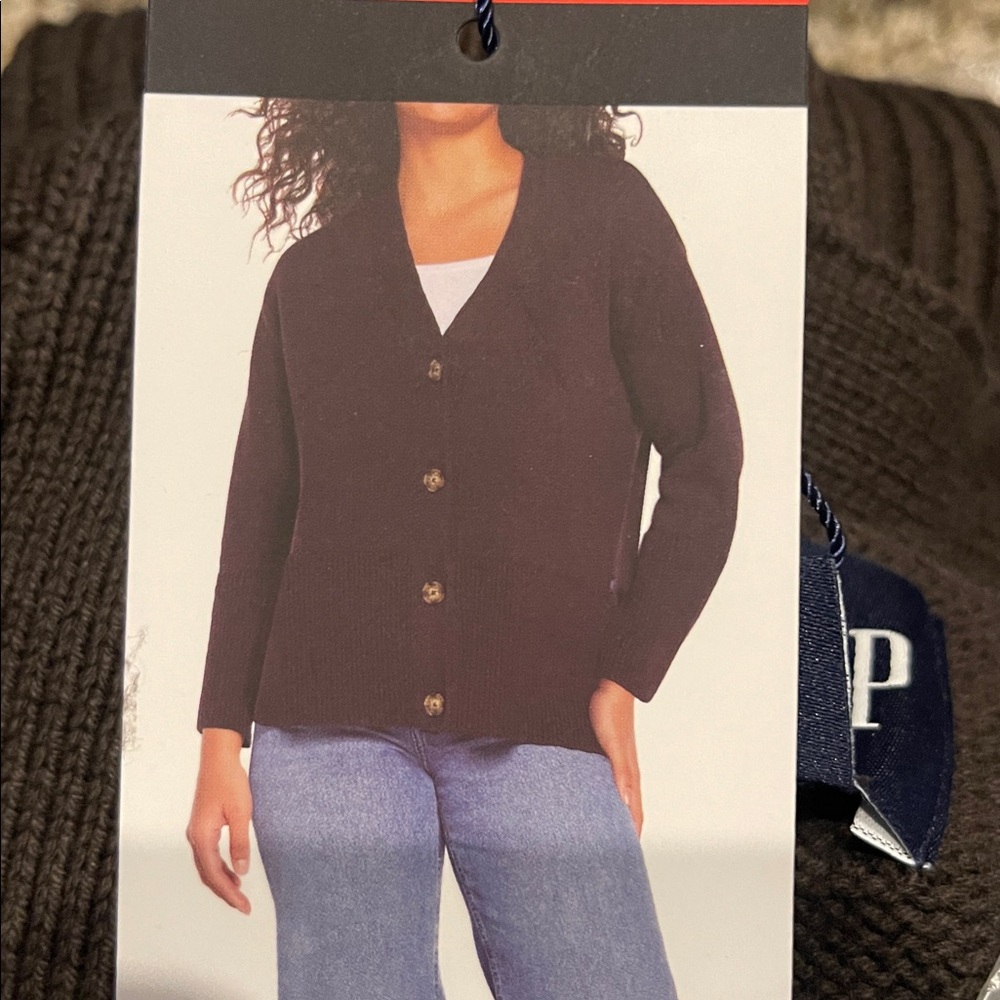 M: Gap Knit Style Cardigan